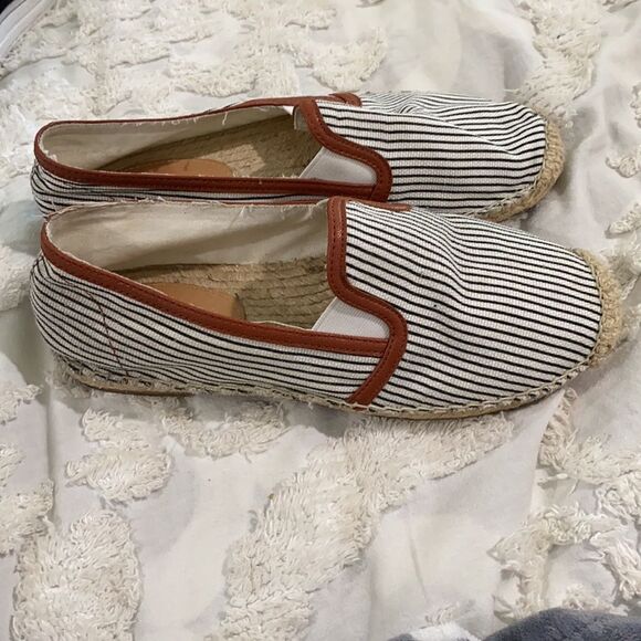 JOIE Adrien Striped Canvas Espadrilles Shoes - Picture 3 of 9